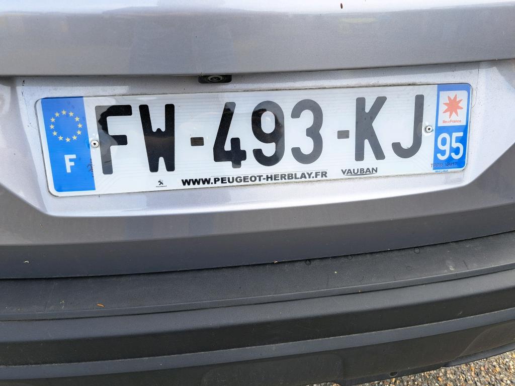 Peugeot 3008 BlueHDi 130ch S&S EAT8 Active Business 2021