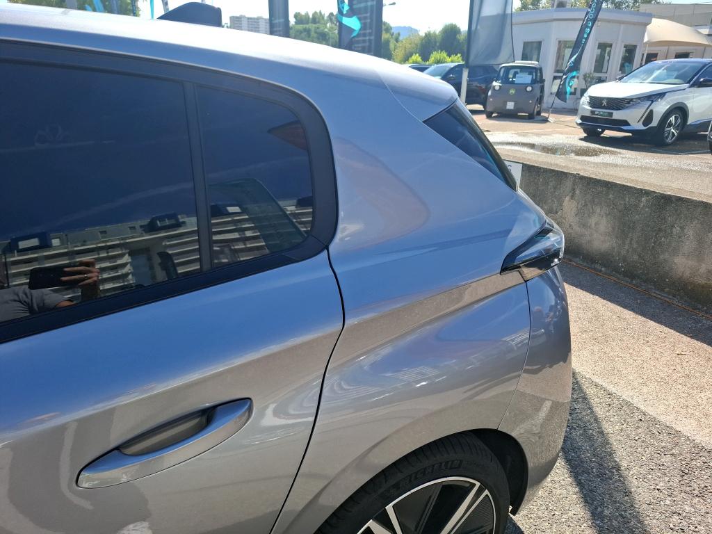 Peugeot 308 BlueHDi 130ch S&S EAT8 GT 2022