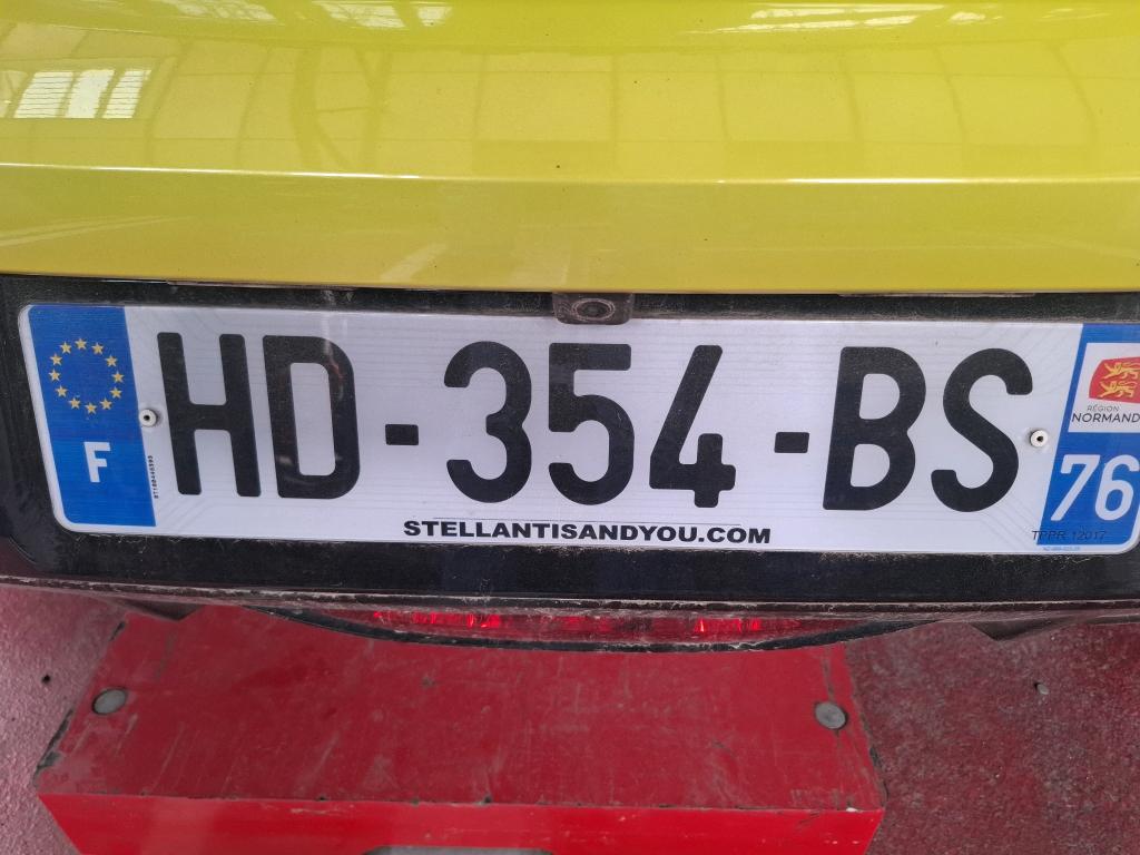 Peugeot 208 Hybrid 110 ch e-DCS6 Allure 2025