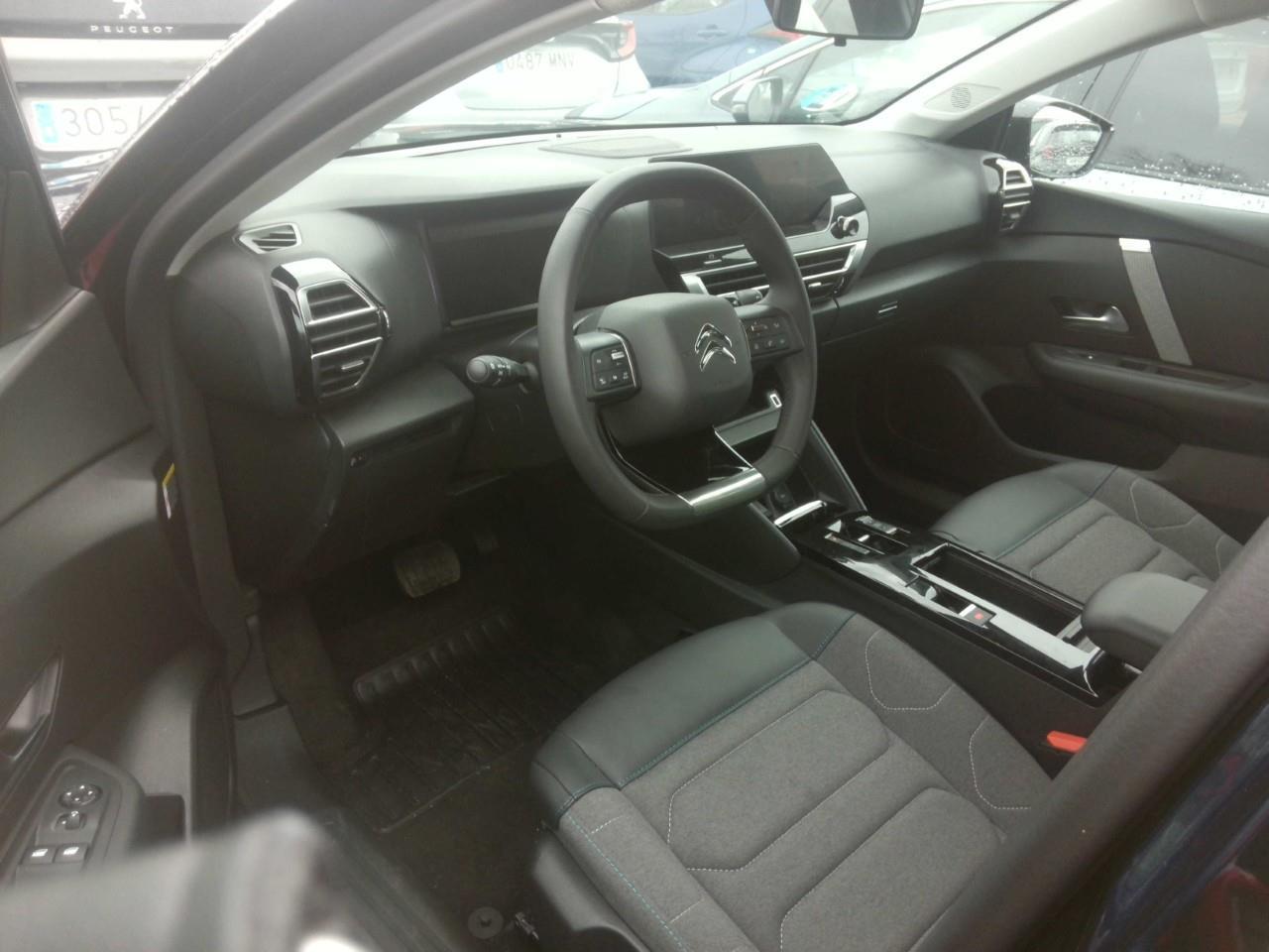 Foto Citroën C4 X 10