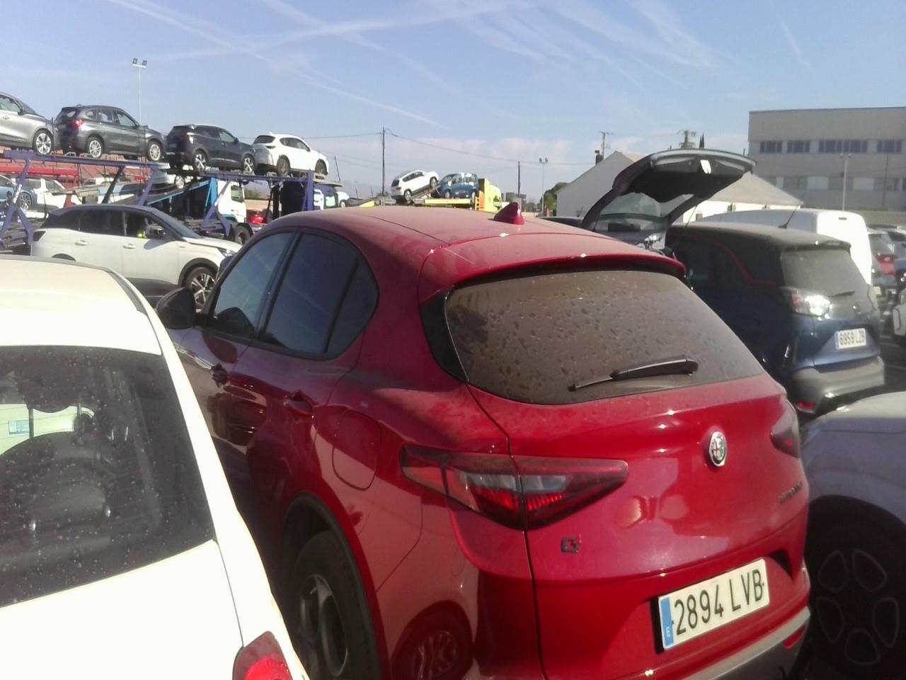 Foto Alfa Romeo Stelvio 3