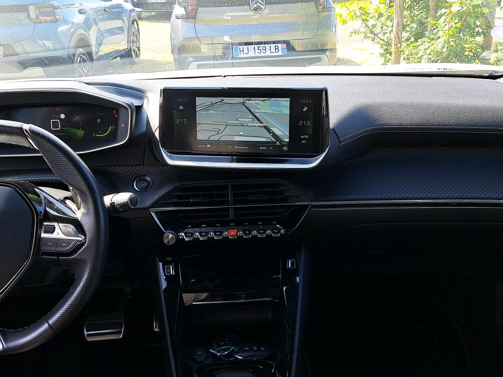 Peugeot 2008 PureTech 155 S&S EAT8 GT 2022