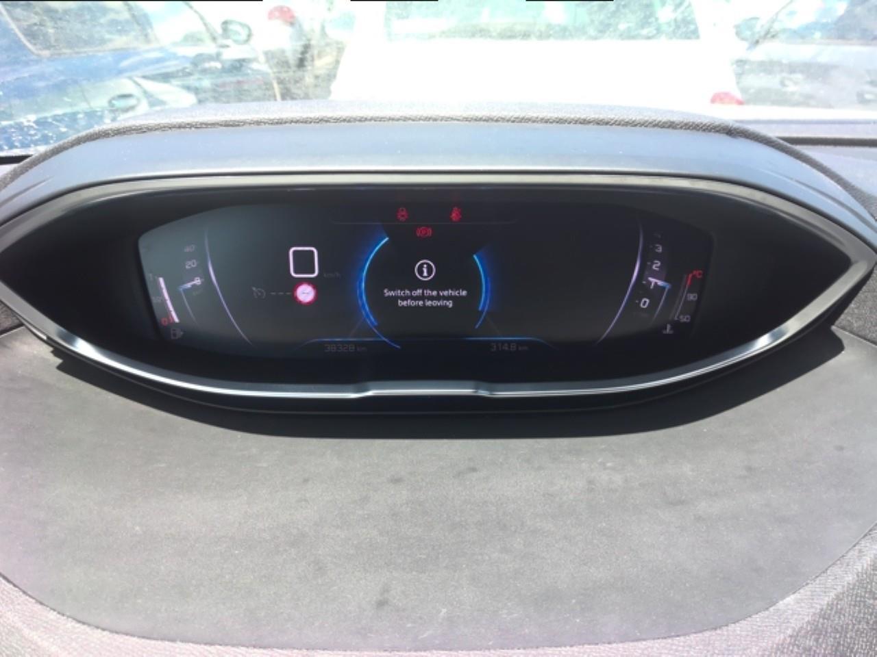 Foto Peugeot 5008 10