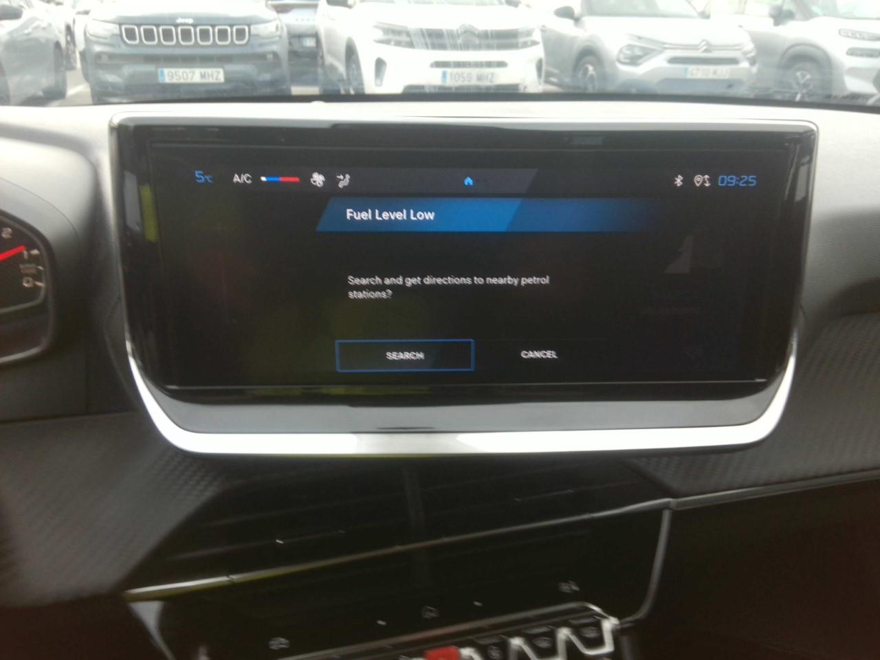 Foto Peugeot 208 19