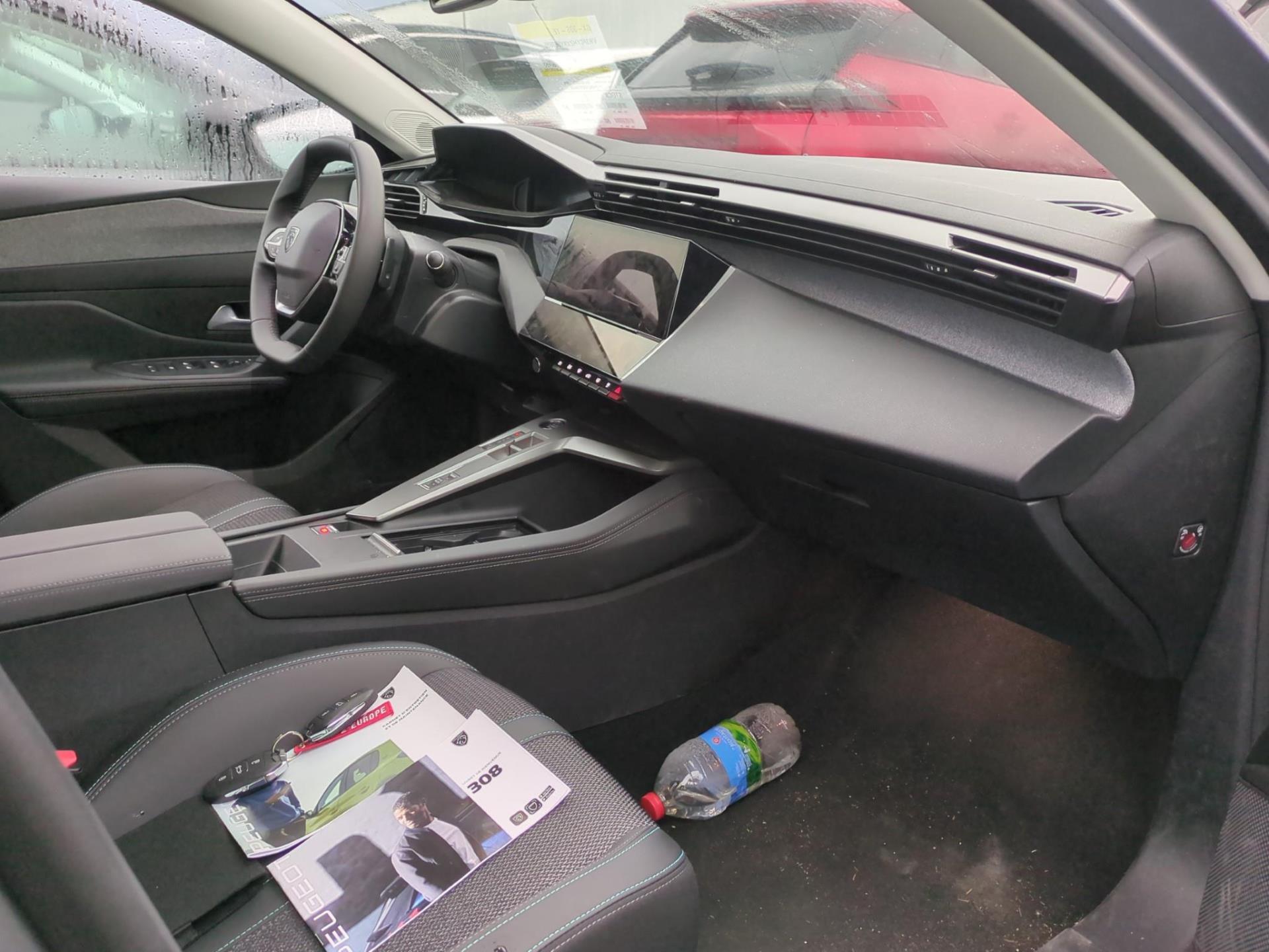 Peugeot 308 SW BlueHDi 130ch S&S EAT8 Allure 2024