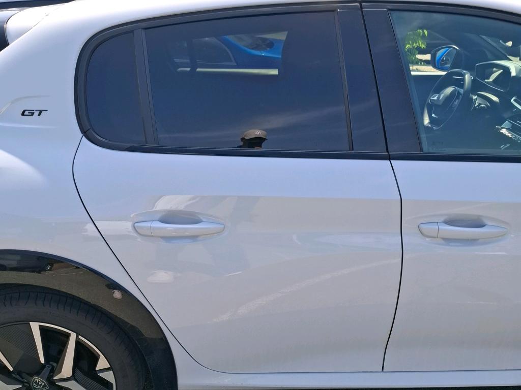 Peugeot 208 Hybrid 145 ch e-DCS6 GT 2025