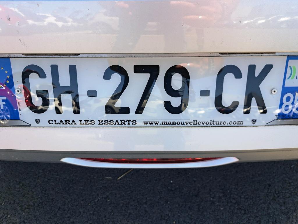 Opel Corsa 1.2 75 ch BVM5 Elegance Business 2022