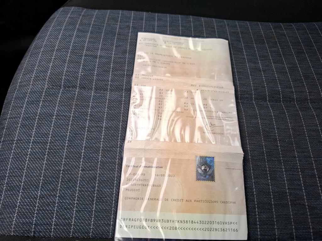 Peugeot 208 BLUEHDI 100 S&S BVM6 PREMIUM 2022