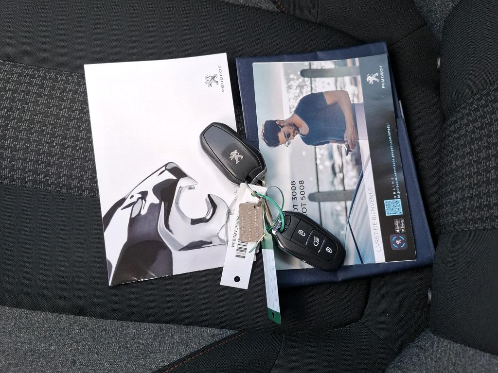 Peugeot 3008 BlueHDi 130ch S&S EAT8 Active Business 2021