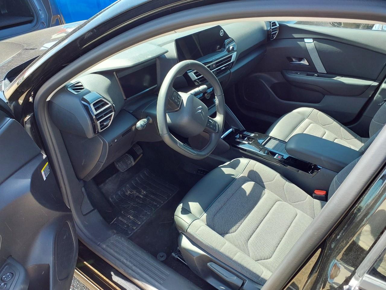 Foto Citroën C4 X 3