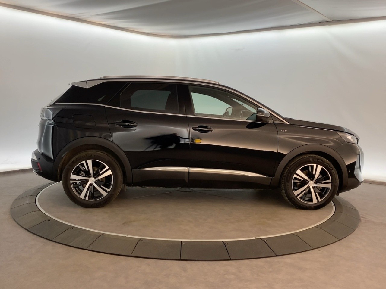 Peugeot NV 3008 SUV