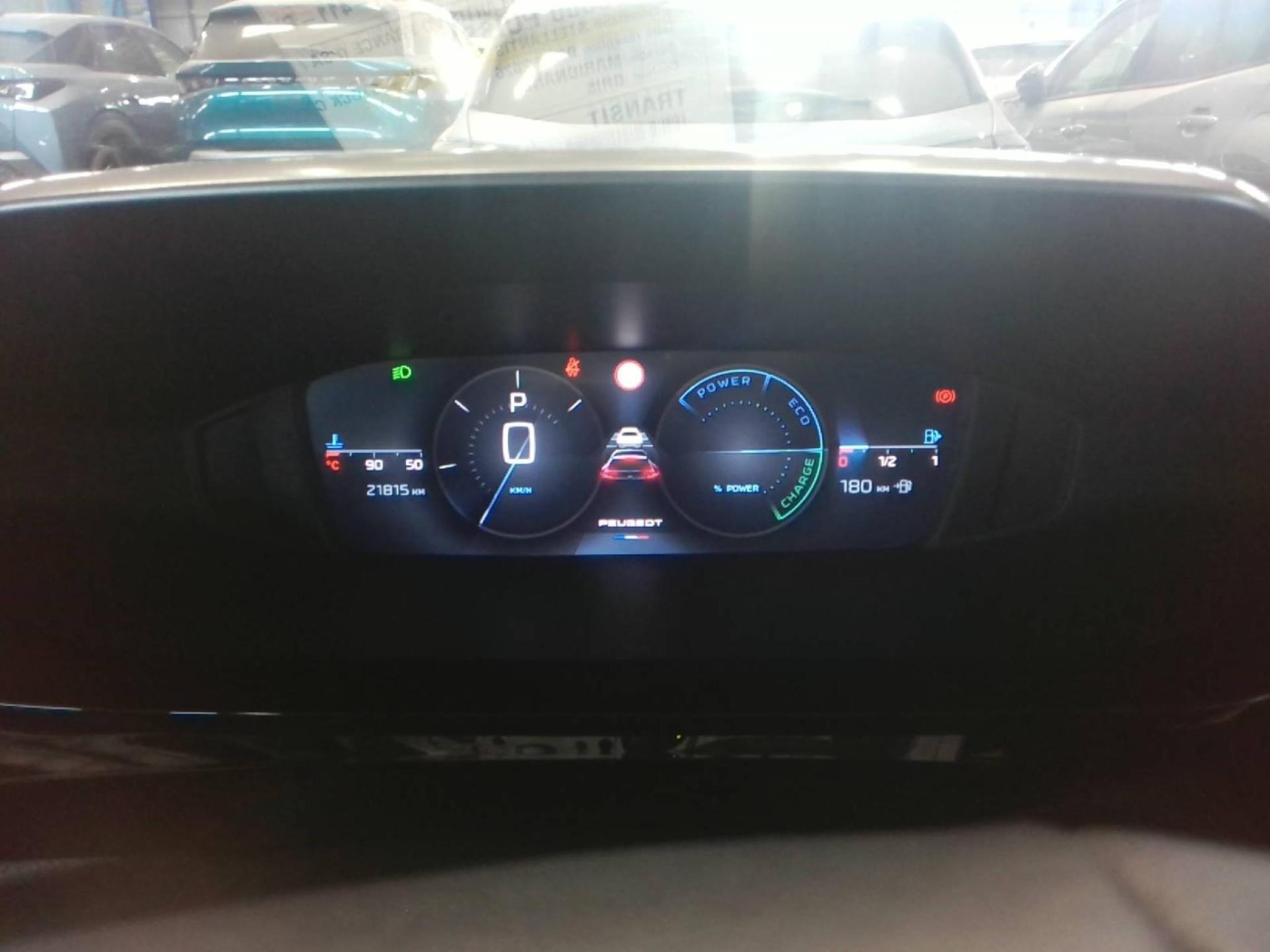 Peugeot 408 Hybrid 145 e-DCS6 Allure 2026
