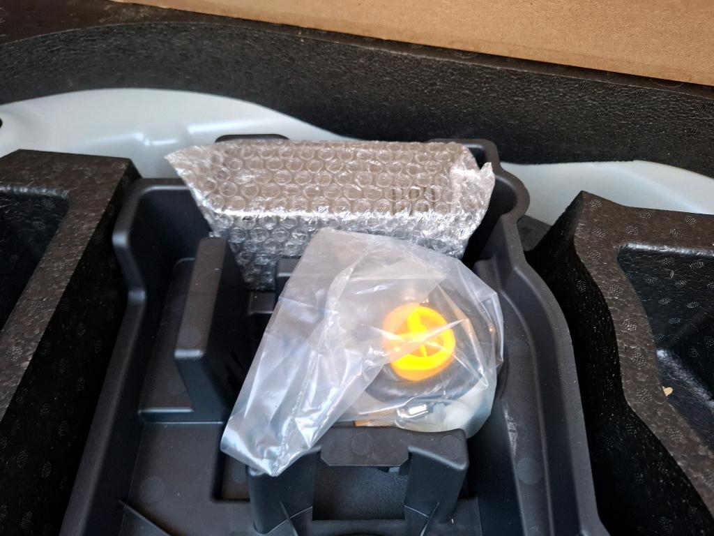 Peugeot 208 BLUEHDI 100 S&S BVM6 PREMIUM 2021