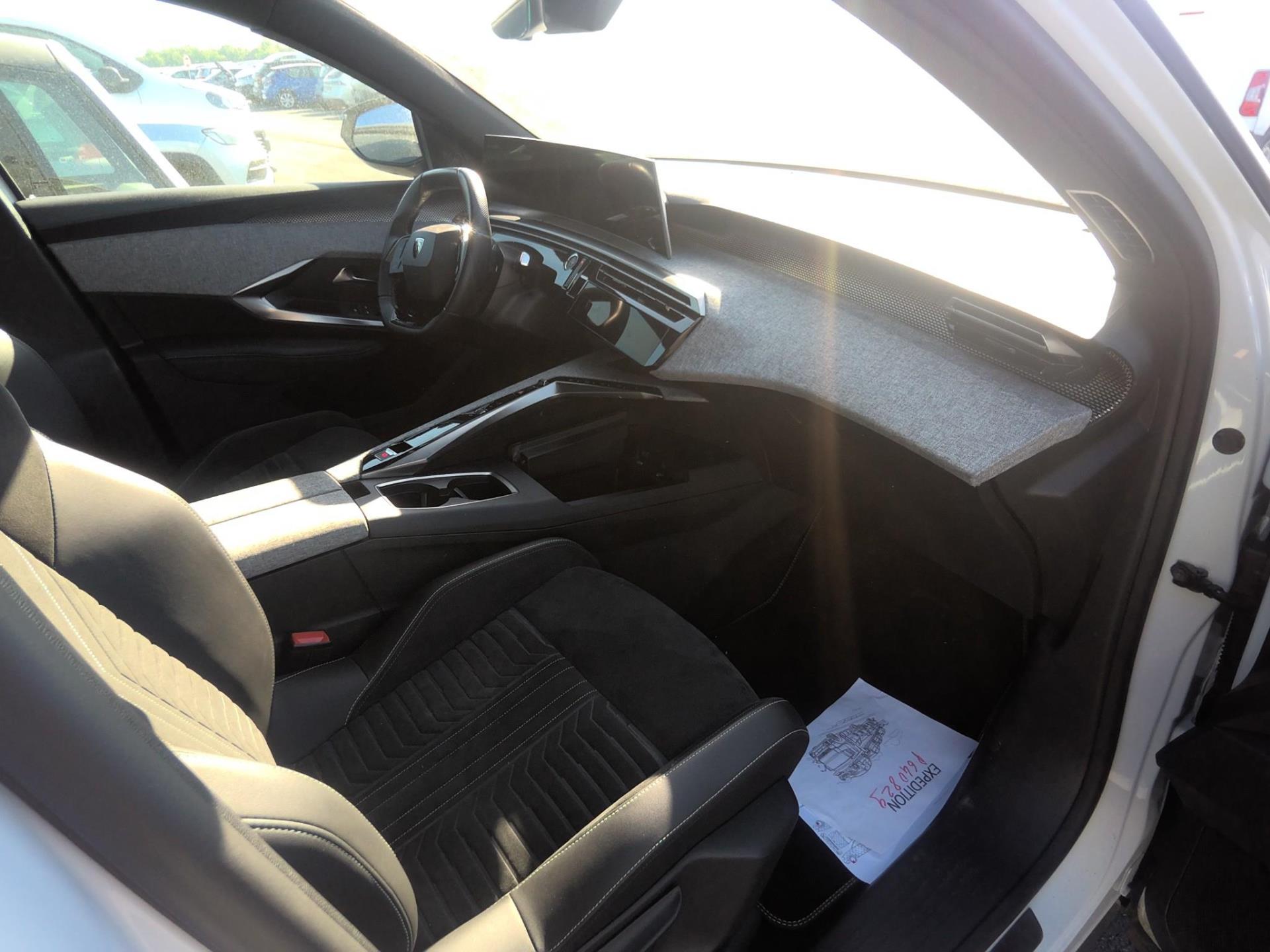 Peugeot 3008 Electrique 73 kWh 210 ch GT 2023