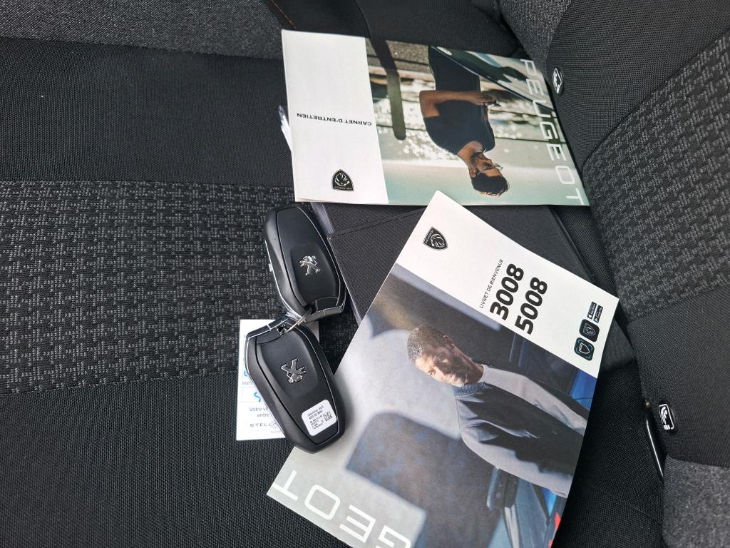 Peugeot 3008 BlueHDi 130ch S&S EAT8 Active Pack 2022