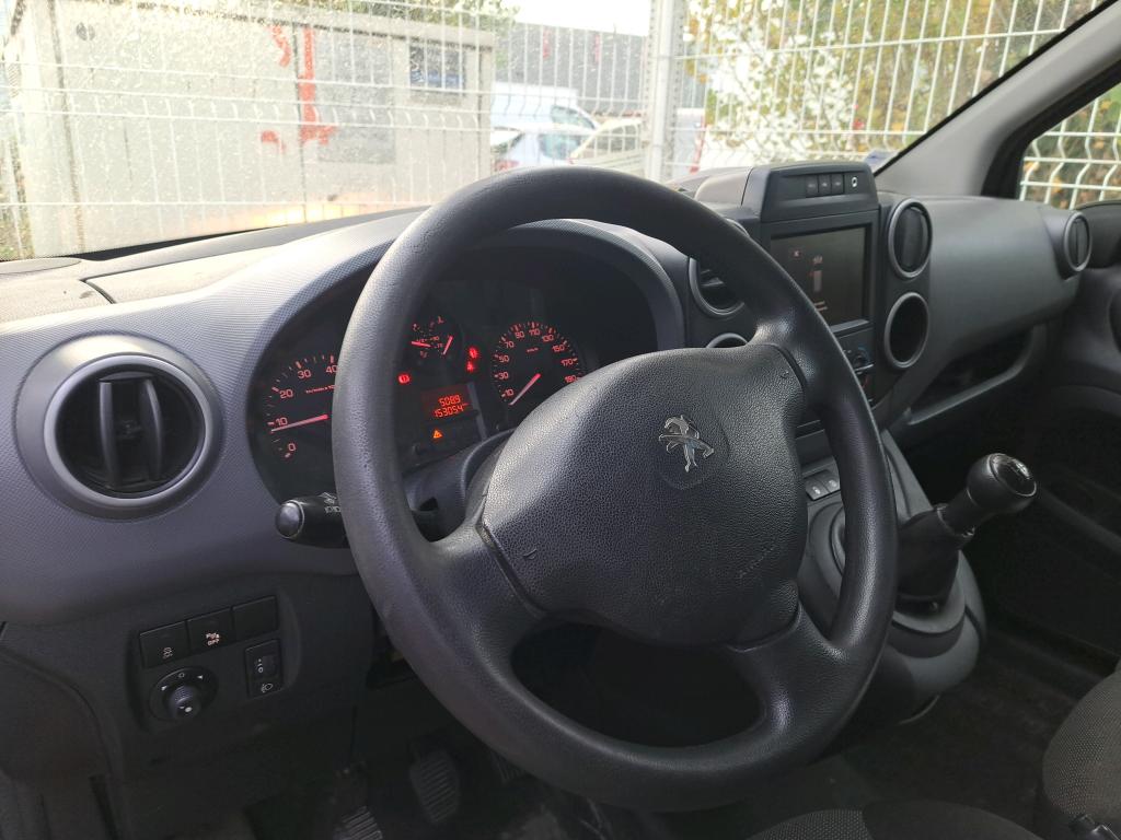 Peugeot PARTNER FOURGON STANDARD 1.6 BLUEHDI 75 BVM5 PREMIUM PACK 2018