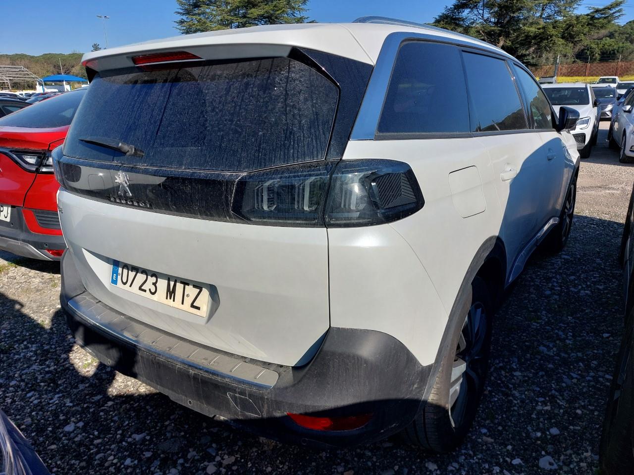 Foto Peugeot 5008 4