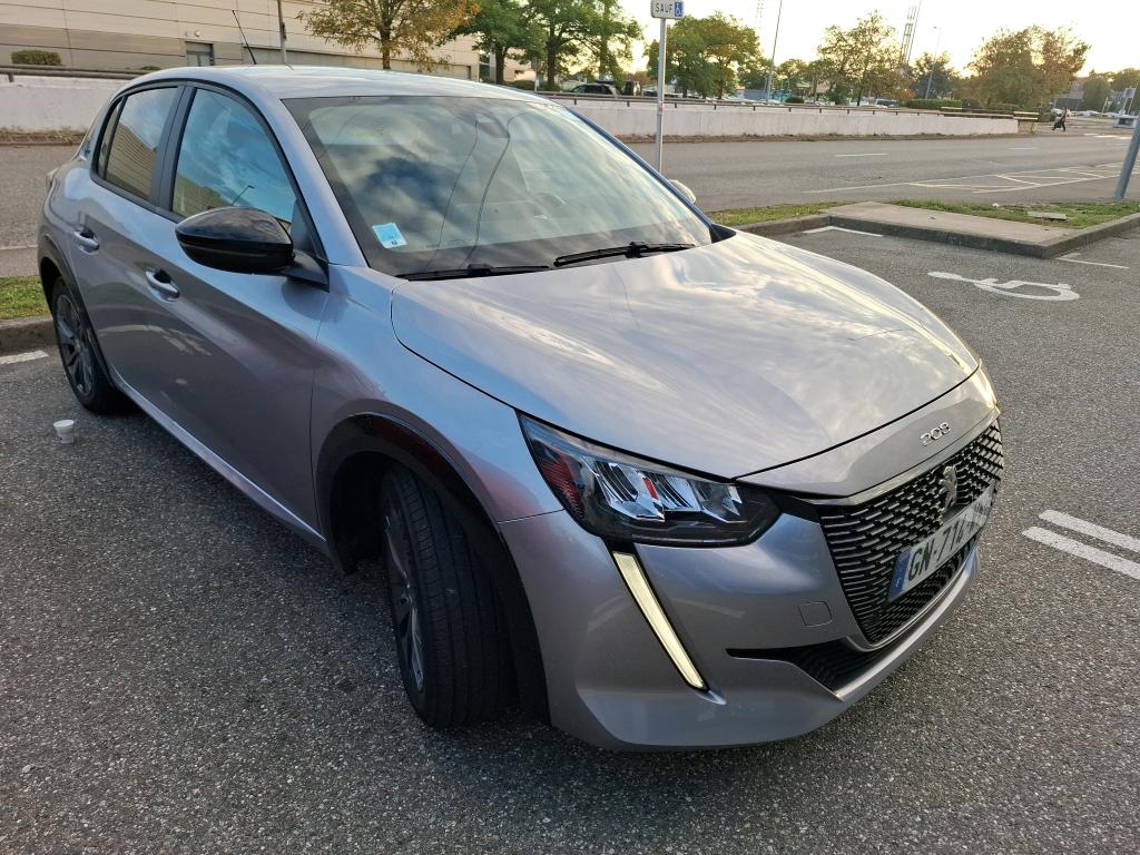 Peugeot 208 Electrique 50 kWh 136ch Style 2023