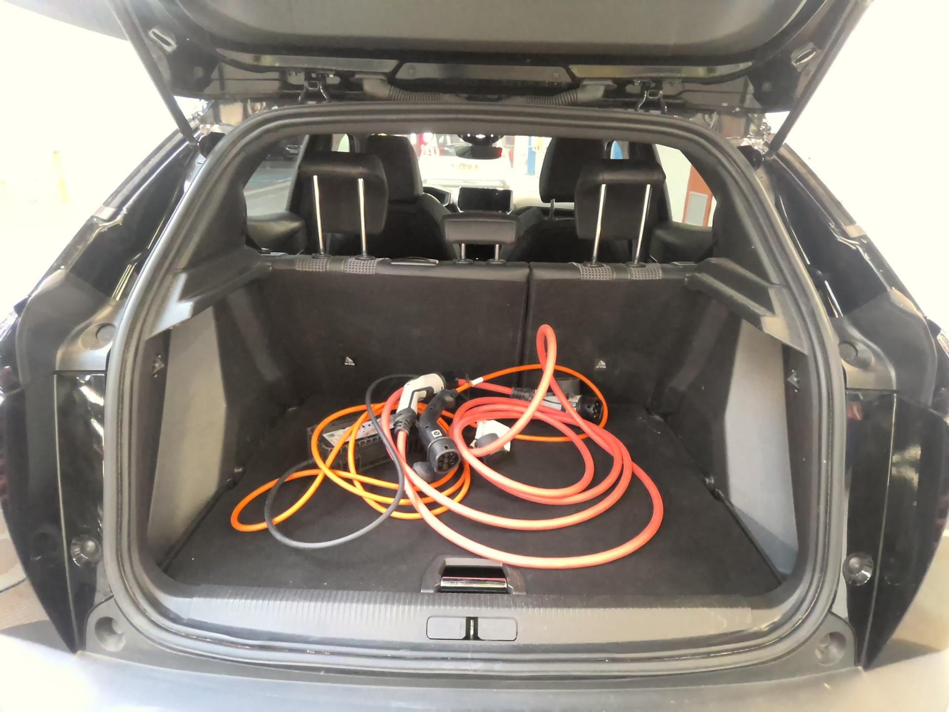 Peugeot 2008 Electrique 136 ch GT 2022