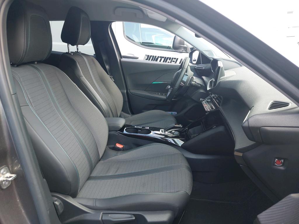 Peugeot 2008 BlueHDi 130 S&S EAT8 Allure 2021