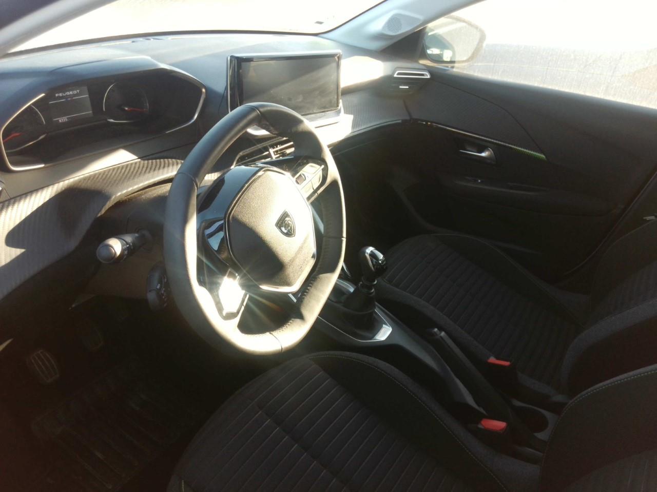 Foto Peugeot 208 5