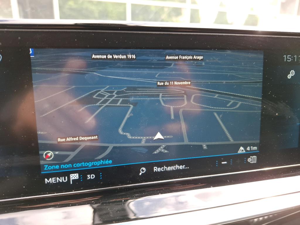 Peugeot 208 PureTech 100 S&S EAT8 Allure Business 2021