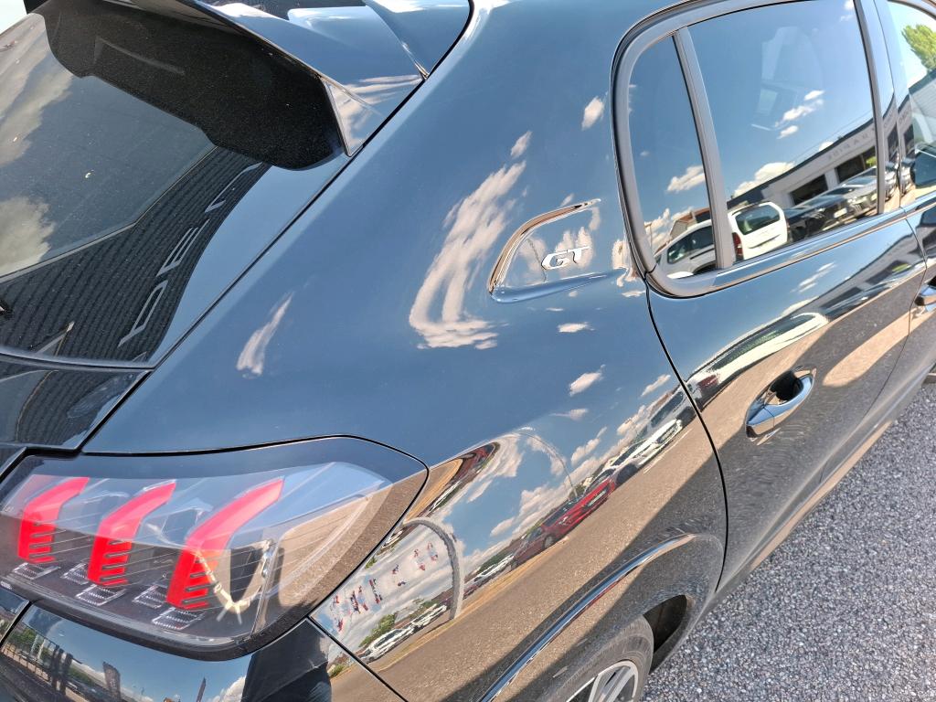 Peugeot 208 PureTech 100 S&S EAT8 GT 2022