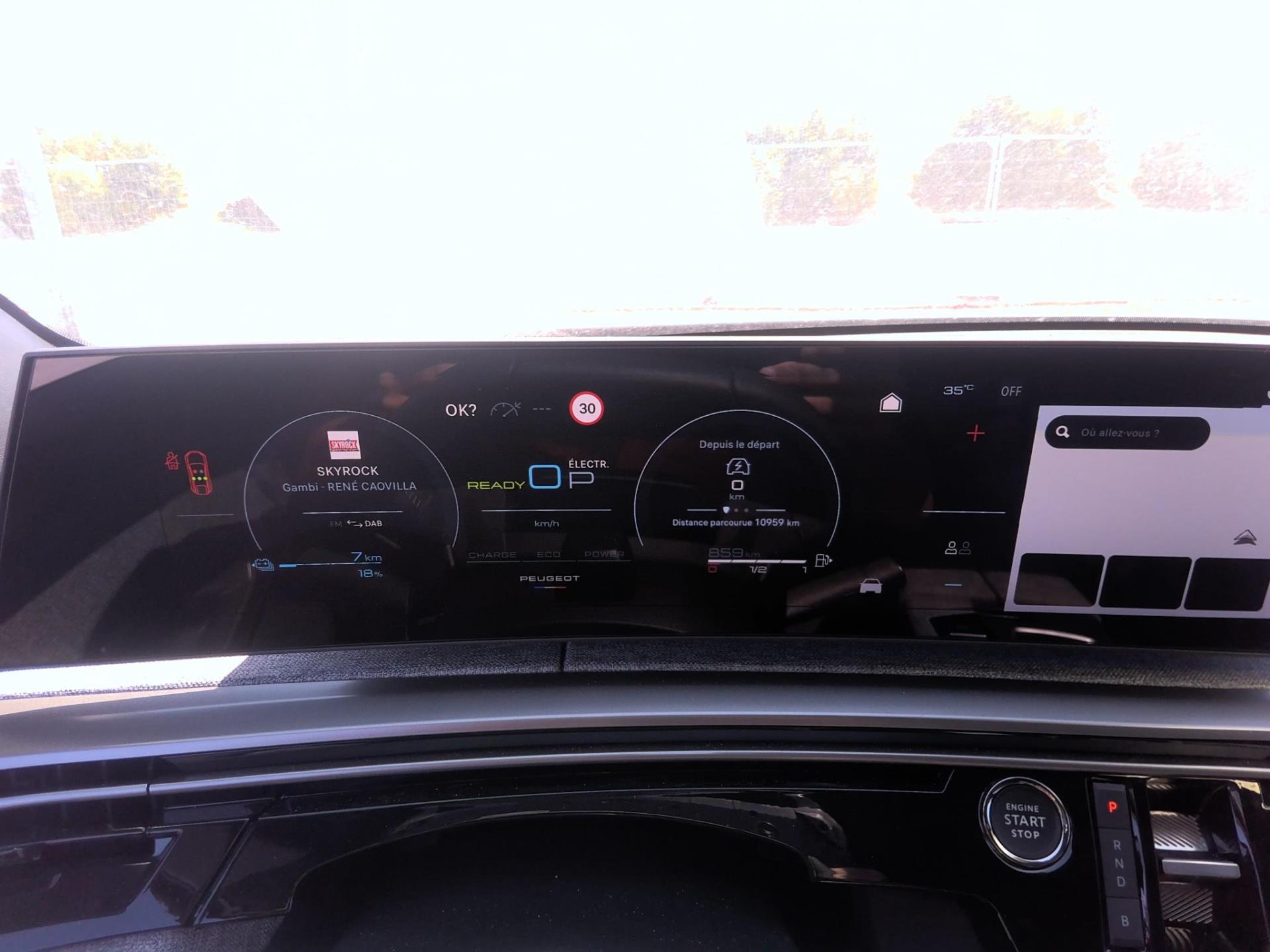 Peugeot 3008 Plug-in Hybrid 195 e-DCS7 Allure 2025