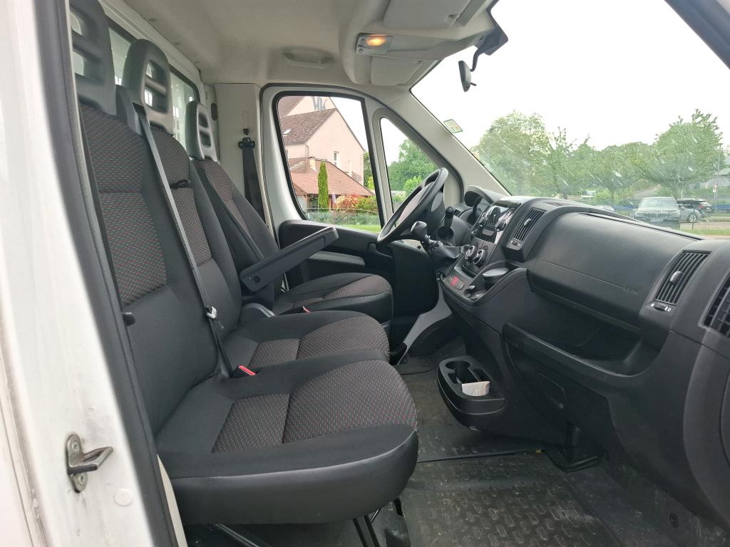 Peugeot BOXER CC 335 L2S BLUEHDI 140 S&S PRO SR 2020