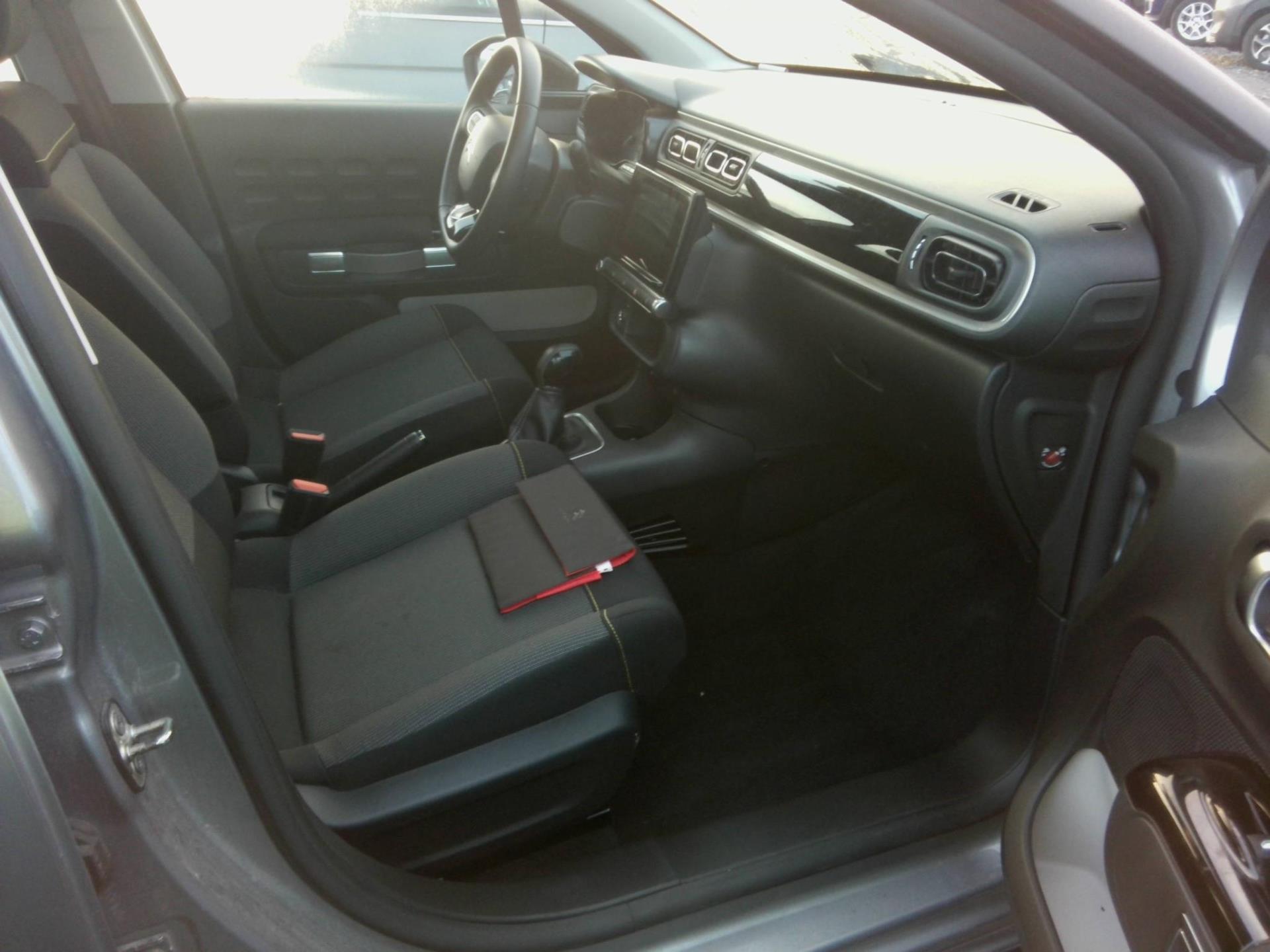 Citroen C3 PureTech 83 S&S BVM5 Shine 2022