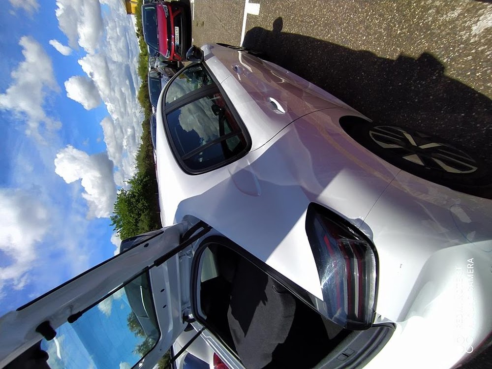 Foto Peugeot 208 6
