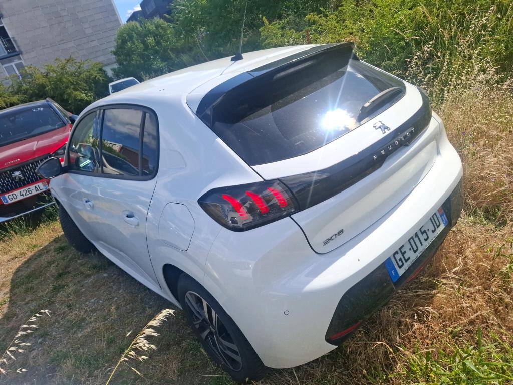 Peugeot 208 BlueHDi 100 S&S BVM6 Allure Pack 2022