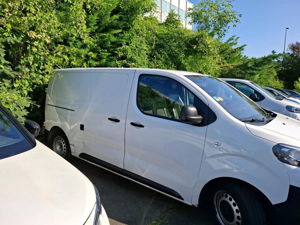 Peugeot EXPERT FGN TOLE STANDARD 2.0  BLUEHDI 120 S&S EAT8 ASPHALT 2021