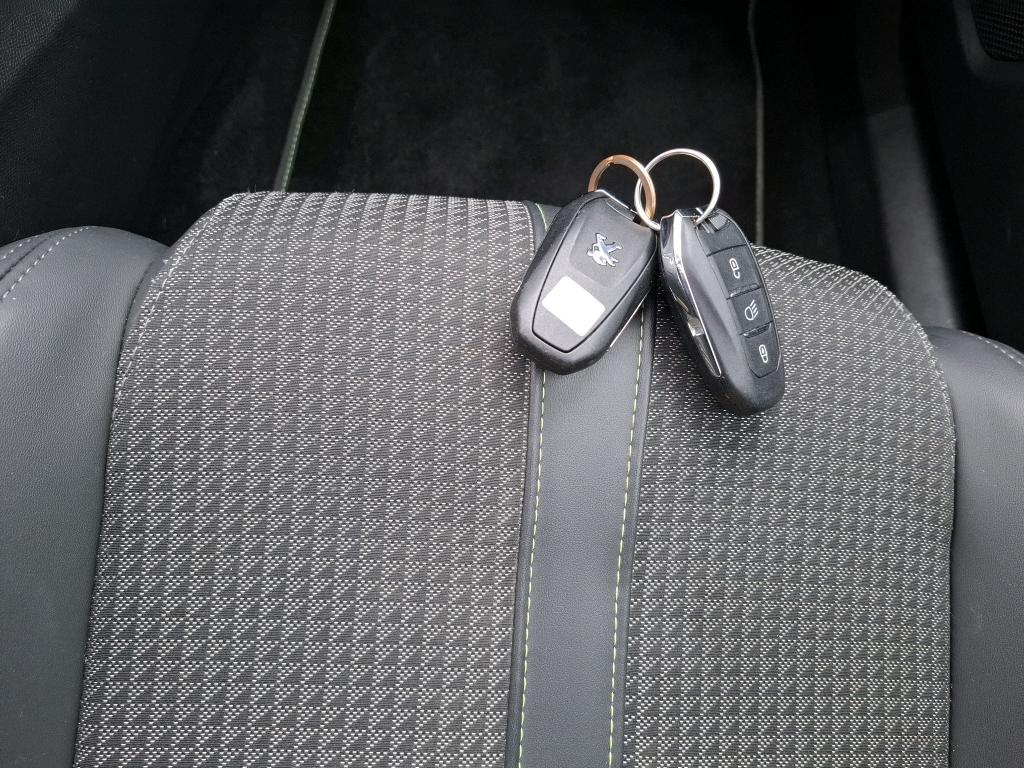 Peugeot 2008 BlueHDi 110 S&S BVM6 GT 2021