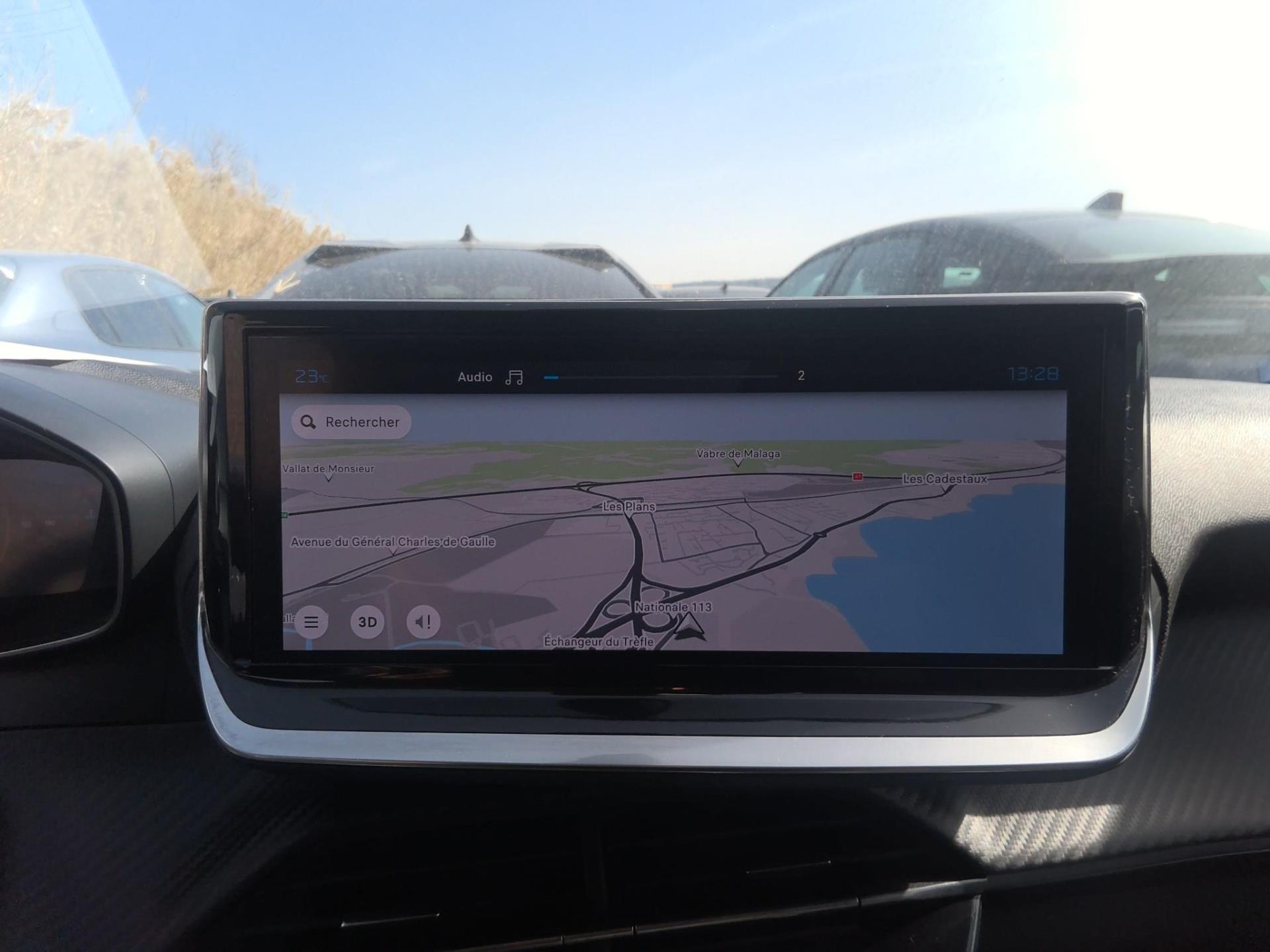 Peugeot 208 Hybrid 100 e-DCS6 Allure 2025