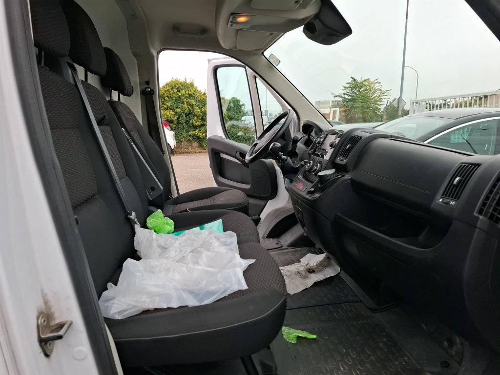 Peugeot BOXER TOLE 330 L2H1 BLUEHDI 120 S&S ASPHALT 2022