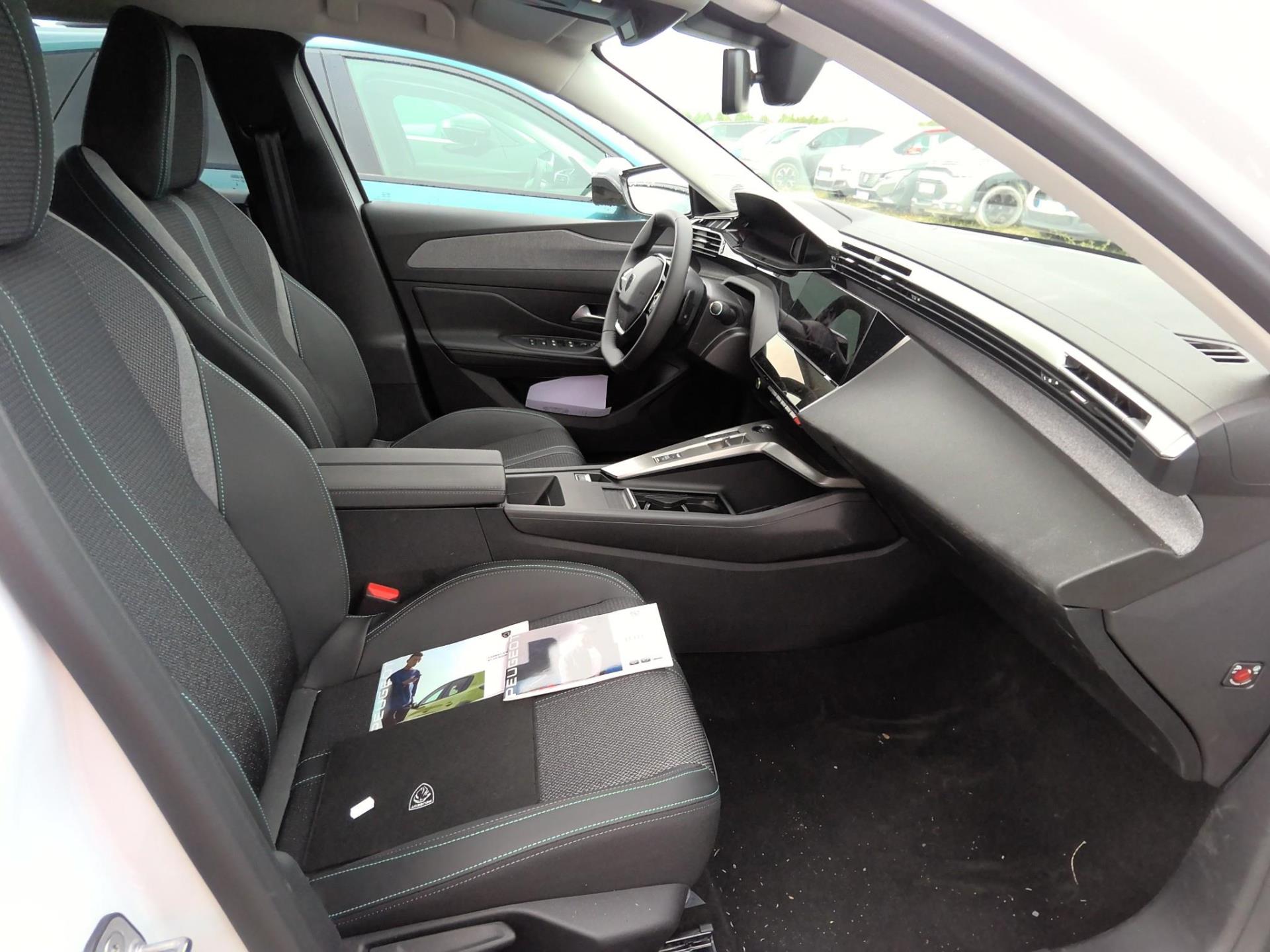 Peugeot 308 SW BlueHDi 130ch S&S EAT8 Allure 2025