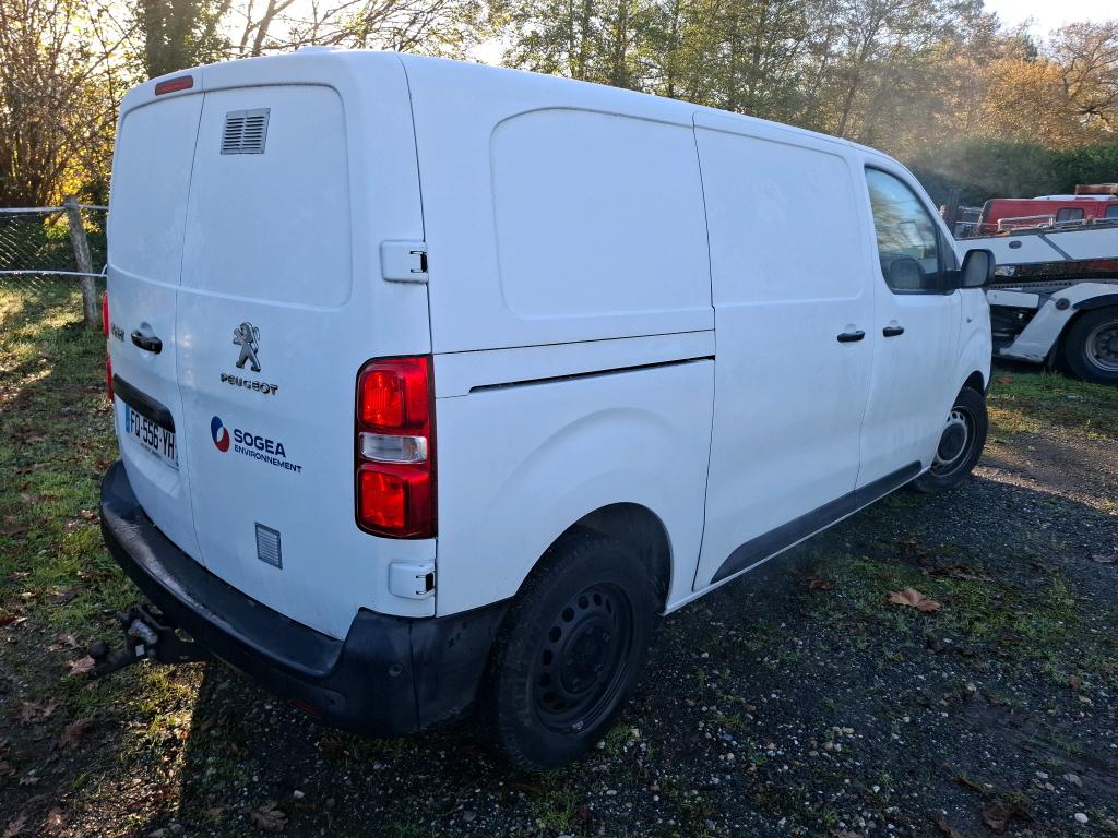 Peugeot EXPERT FGN TOLE STANDARD 2.0 BLUEHDI 120 S&S BVM6 ASPHALT 2020