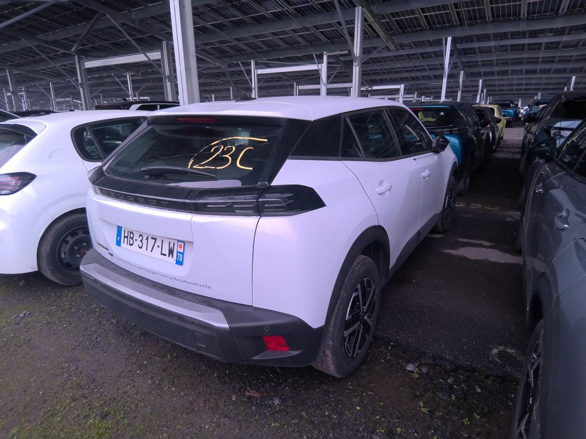 Peugeot 2008 Electrique 54 kWh 156 ch Style 2025