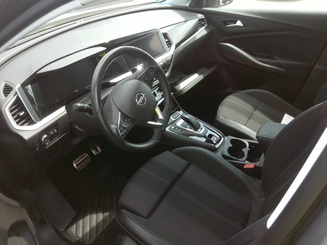 Foto Opel Grandland PHEV 3