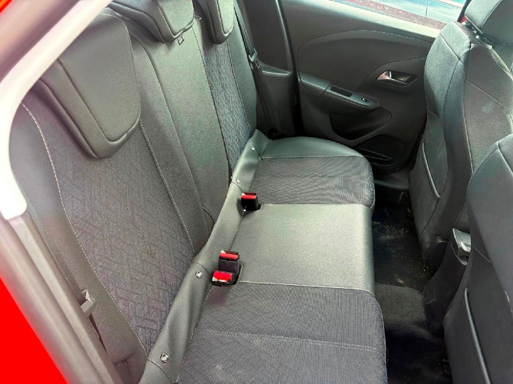Foto Opel Corsa 14