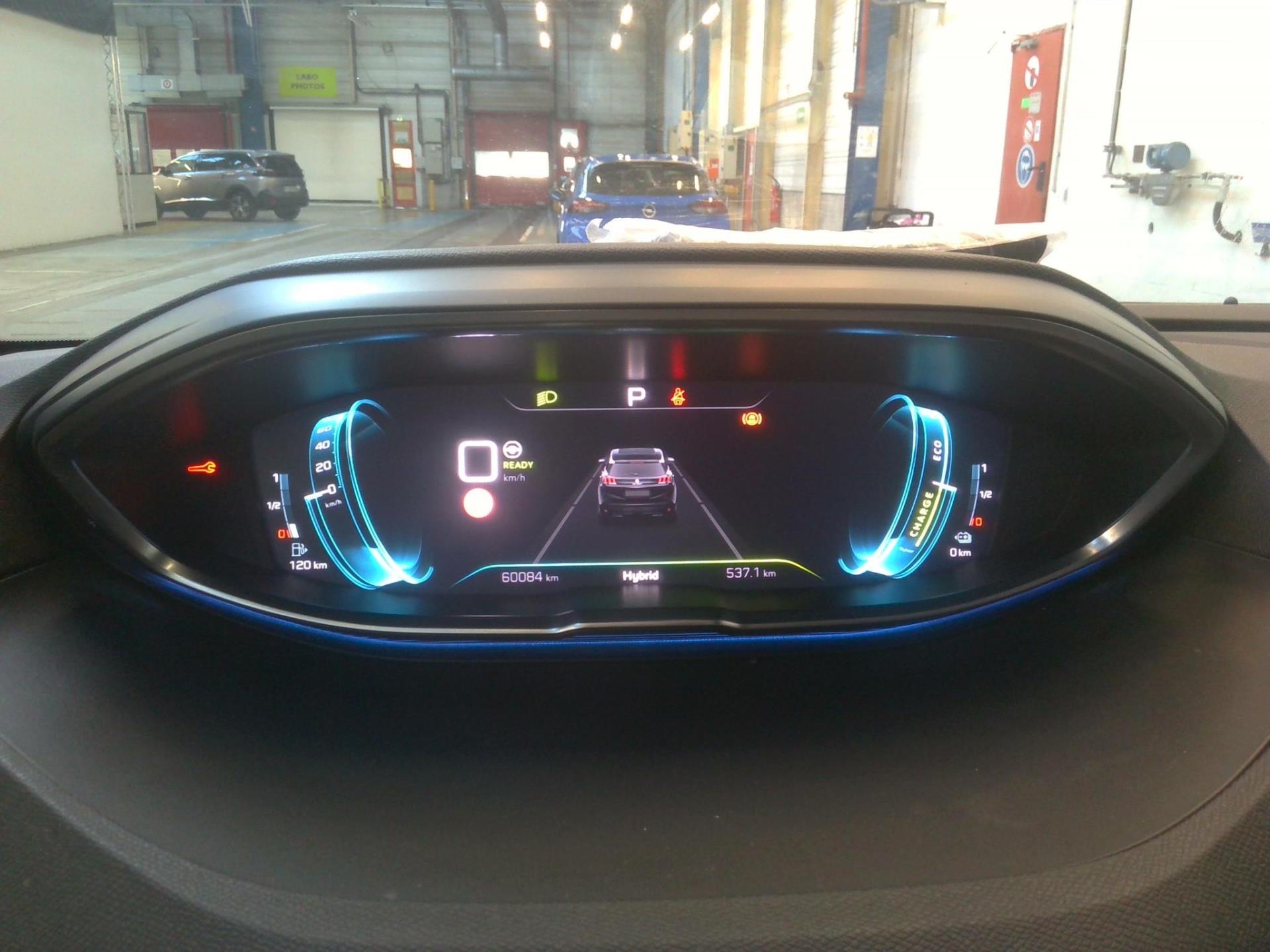 Peugeot 3008 Hybrid4 300 e-EAT8 GT 2022