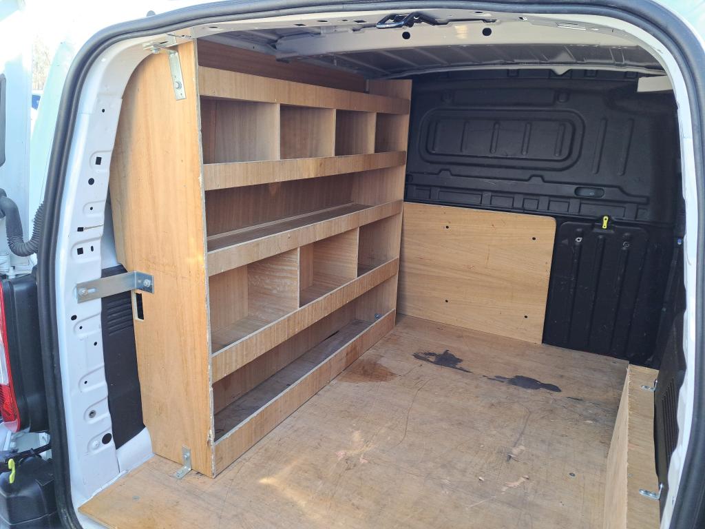 Peugeot PARTNER FOURGON STANDARD 650 KG BLUEHDI 100 S&S BVM5 PREMIUM 2020