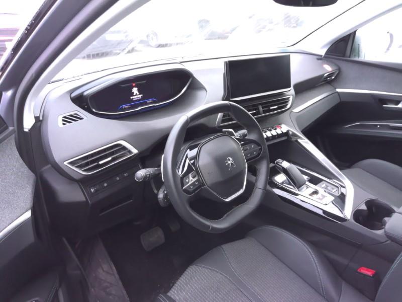 Foto Peugeot 3008 Hybrid 3