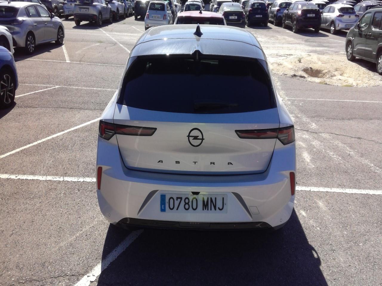 Foto Opel Astra 13