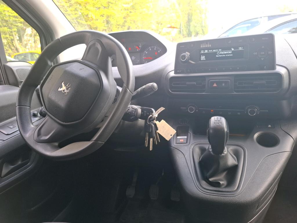 Peugeot PARTNER FOURGON STANDARD 650 KG BLUEHDI 100 S&S BVM5 PREMIUM 2020