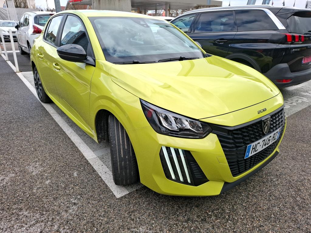 Peugeot 208 Hybrid 100 e-DCS6 Style 2025
