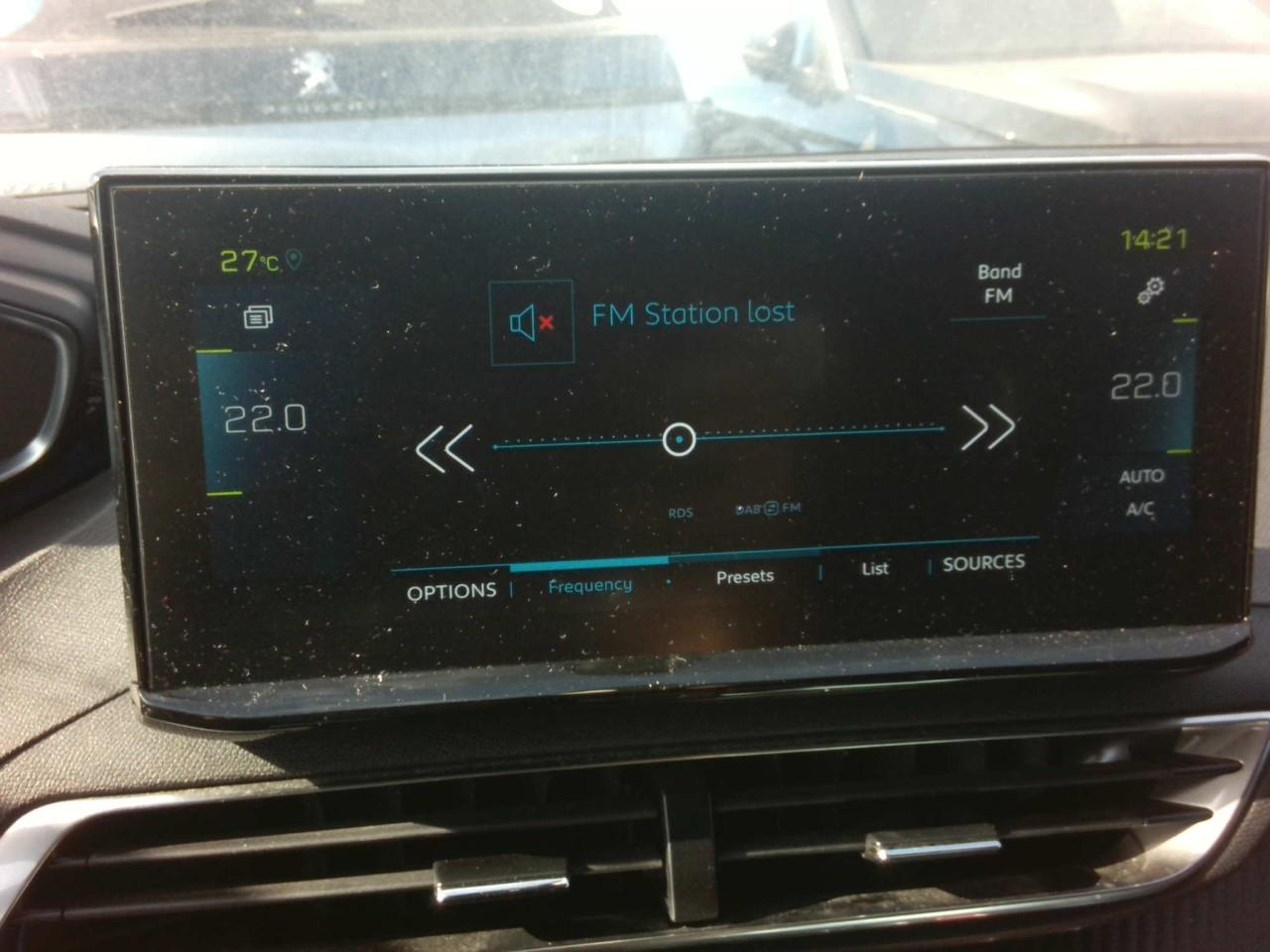 Foto Peugeot 3008 Plug-in Hybrid 9
