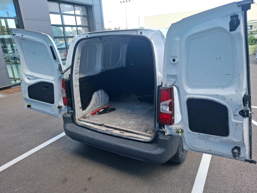 Opel COMBO CARGO 1.5 100 CH S/S L1H1 BVM5 STANDARD PACK CLIM 2020