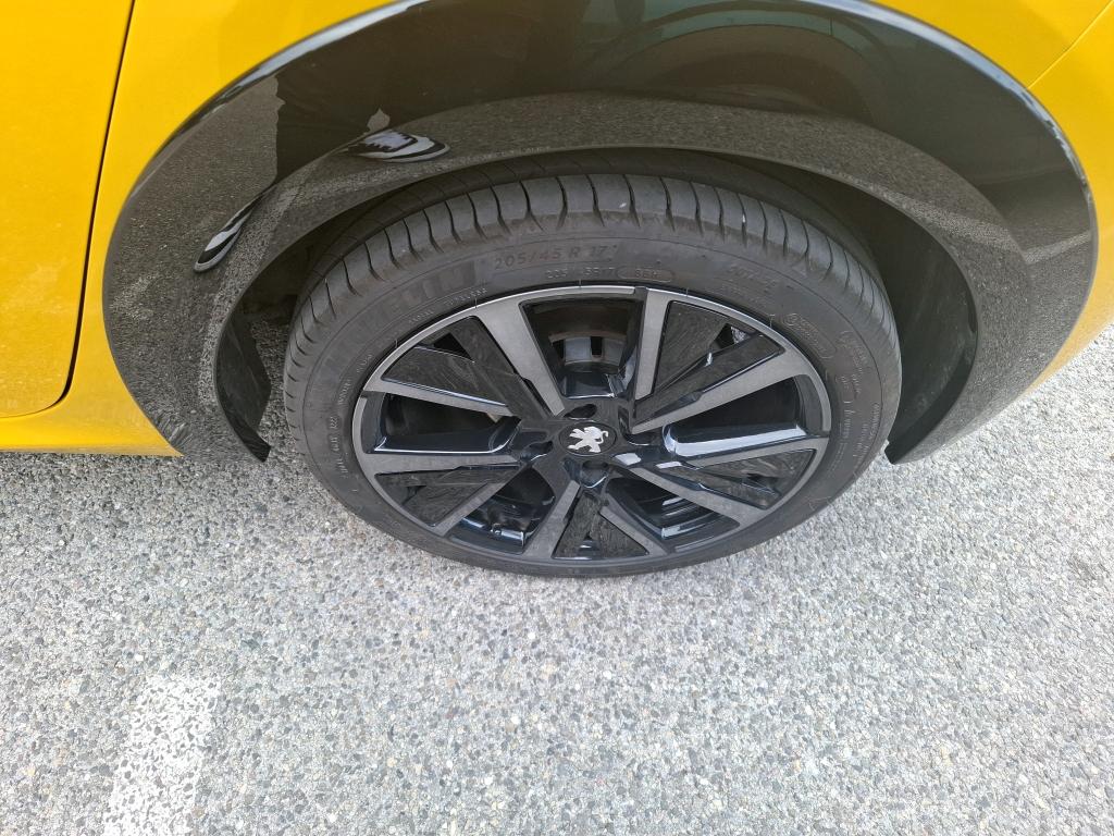 Peugeot 208 PureTech 100 S&S EAT8 GT Pack 2022